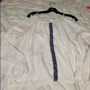 Lipstick open shoulder top